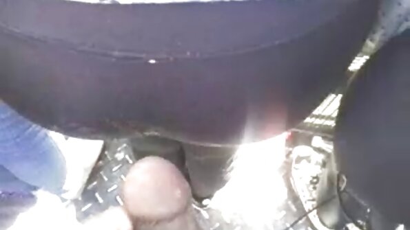 உச்சியை அடையும் வரை சவாரி செய்கிறார்